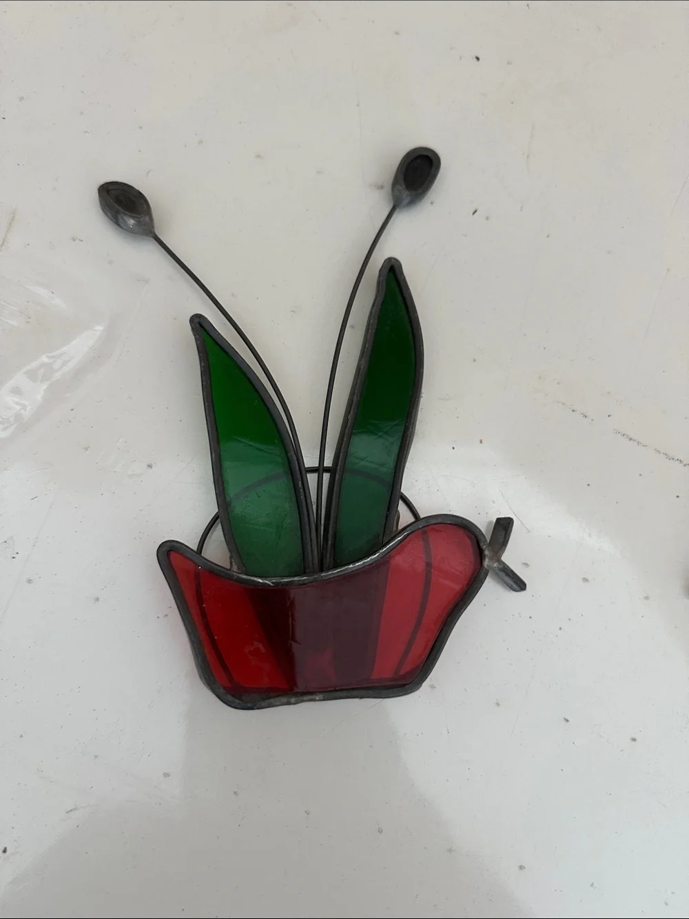 Vintage Stained Glass Tulip Wall Accent in Red and Green